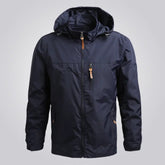 Jaqueta Corta Vento Impermeável Marcanzzi MZ040: estilo, resistência e conforto para aventureiros. Ideal para qualquer clima e atividade ao ar livre.