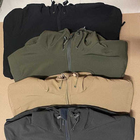 Jaqueta Impermeável Masculina Marcanzzi MZ165 com design moderno, acabamento sofisticado e tecido resistente à chuva para conforto e estilo em qualquer ocasião.