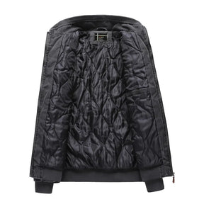 Jaqueta Masculina Acolchoada Marcanzzi MZ035: moderna, confortável, impermeável, respirável, com fechamento em zíper. Ideal para trabalho e lazer.