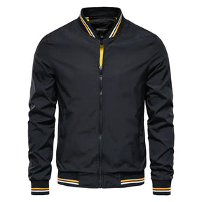 Jaqueta Masculina Casual Marcanzzi MZ146 com design moderno, interior macio, tecido impermeável e resistente para conforto, elegância e praticidade no dia a dia.