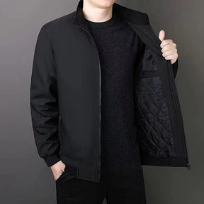 Jaqueta Masculina Cold Sweden Marcanzzi MZ169 com forro acolchoado, tecido resistente e zíper de alumínio, ideal para proteção e estilo no frio.