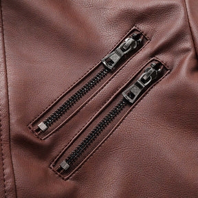 Jaqueta Masculina de Couro Original Marcanzzi MZ125 em couro legítimo, com capuz removível, costuras reforçadas e interior macio para durabilidade e elegância.