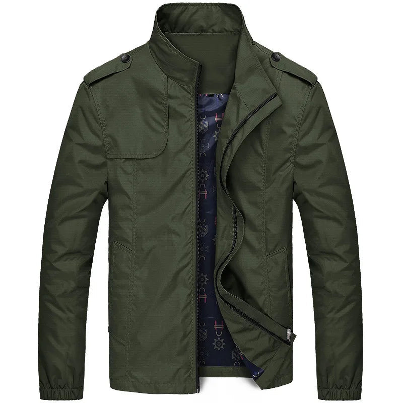 Jaqueta Masculina Forrada North Marcanzzi MZ208 feita em materiais de alta qualidade, com forro aconchegante e design sofisticado para dias frios.