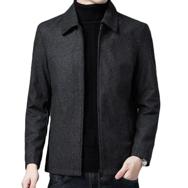 Jaqueta Masculina Outward Marcanzzi MZ149 em algodão e lã premium, interior macio, costuras reforçadas e design inspirado no estilo britânico clássico.