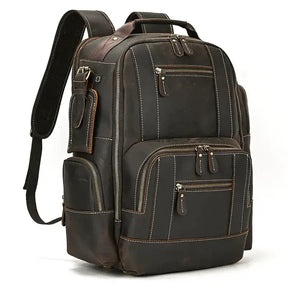 Mochila Executiva em Couro Marcanzzi Retrô MZ071, elegante e funcional, com compartimentos ideais para o dia a dia executivo moderno.