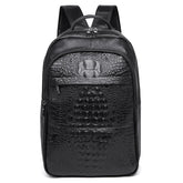 Mochila Executiva em Couro Marcanzzi Seoul MZ074 com couro legítimo e compartimentos inteligentes para notebook, documentos e acessórios pessoais
