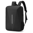Mochila Executiva Marcanzzi MZ070 com porta USB, trava TSA, estrutura impermeável e compartimento para notebook 15” com design sofisticado
