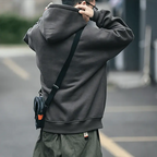 Moletom Masculino Street Marcanzzi MZ023: conforto e atitude com design versátil e acabamento premium. Ideal para o homem moderno que valoriza qualidade.