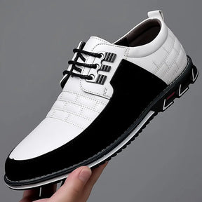 Sapatênis Masculino Marcanzzi MZ445: versátil, confortável e estiloso. Design moderno, solado flexível e palmilha macia para looks casuais e semi-formais.