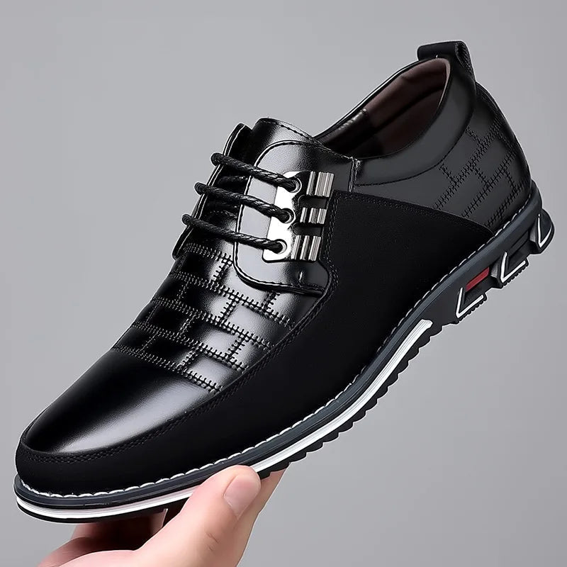 Sapatênis Masculino Marcanzzi MZ445: versátil, confortável e estiloso. Design moderno, solado flexível e palmilha macia para looks casuais e semi-formais.