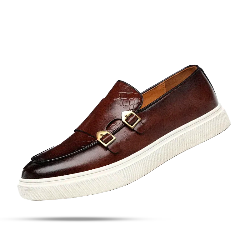 Sapato Masculino Loafer Marcanzzi MZ372 com design contemporâneo e materiais de alta qualidade. Ideal para compor visuais casuais com sofisticação.