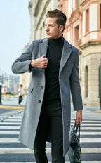 Sobretudo Longo de Lã Masculino Marcanzzi MZ097: luxo e sofisticação, design exclusivo, costuras reforçadas, tecido leve, conforto, resistente e durável.