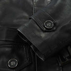 Sobretudo Masculino de Couro Marcanzzi MZ096: elegância e proteção com couro premium, design exclusivo, interior aquecido e resistência a rasgos.