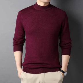 Suéter Masculino Básico Marcanzzi MZ041 com design minimalista, acabamento premium e conforto ideal para compor looks elegantes e modernos.