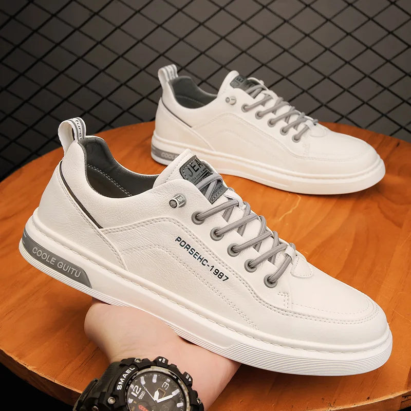 Tênis Masculino Marcanzzi MZ376 produzido em materiais premium, com palmilha em EVA, solado antiderrapante e design moderno para estilo e conforto diário.