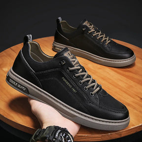 Tênis Masculino Marcanzzi MZ376 produzido em materiais premium, com palmilha em EVA, solado antiderrapante e design moderno para estilo e conforto diário.