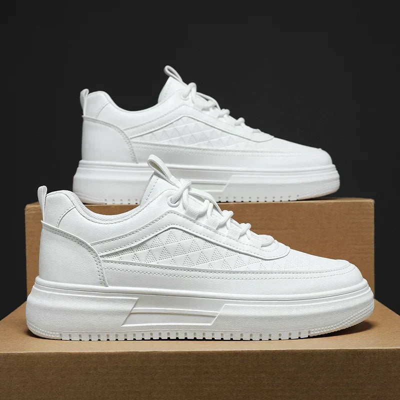 Tênis Masculino Marcanzzi MZ378: estilo moderno, conforto duradouro, solado antiderrapante. Ideal para o cotidiano com design urbano e materiais respiráveis.